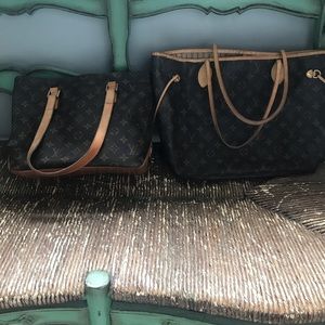 Authentic! Vintage Louis Vuitton set of 2 handbags.